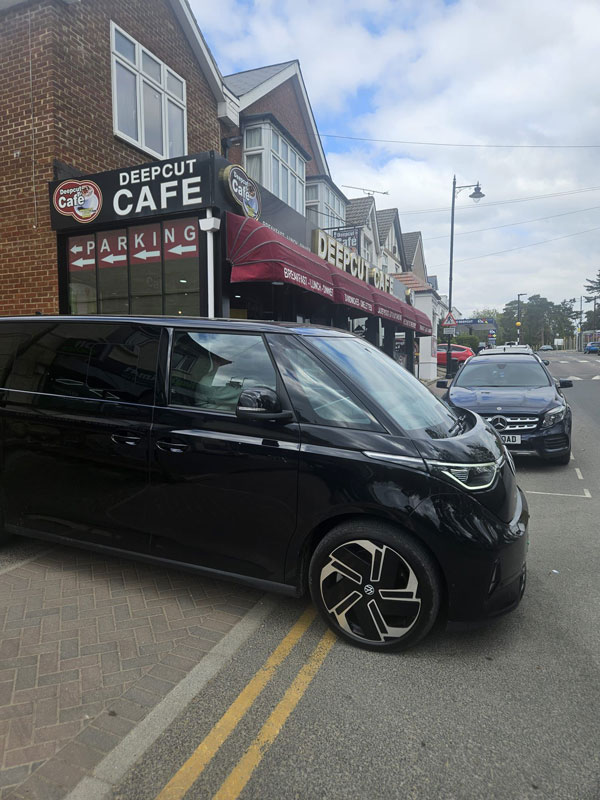 Deepcut cafe